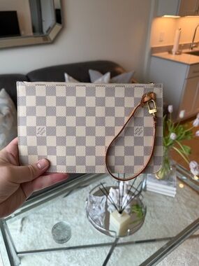 Louis Vuitton Damier Azur Neverfull Pouch